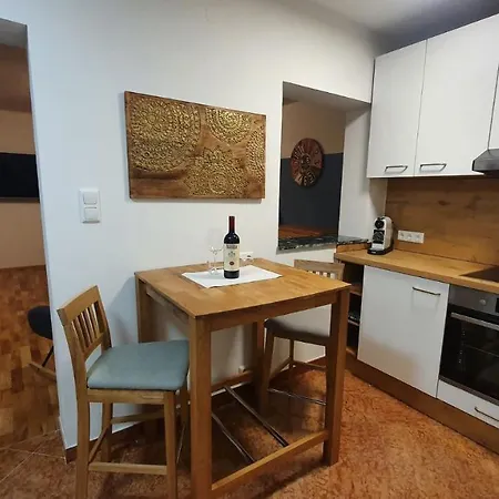 Apartment Mayr: Alpine Thermal & Summer Mountain Access