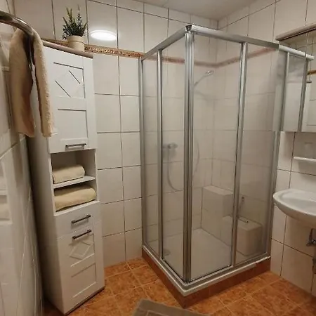 Mayr: Alpine Thermal & Summer Mountain Access Apartment *