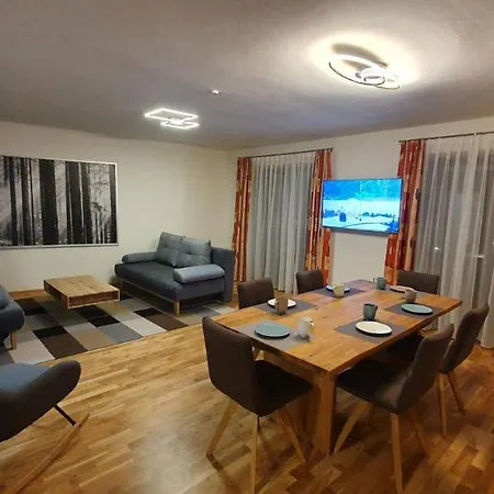 Appartement Mayr Inklusive Ganzjaehrig Gratis Zugang Zur Alpentherme Und Im Sommer Kostenlose Bergbahnnutzung *