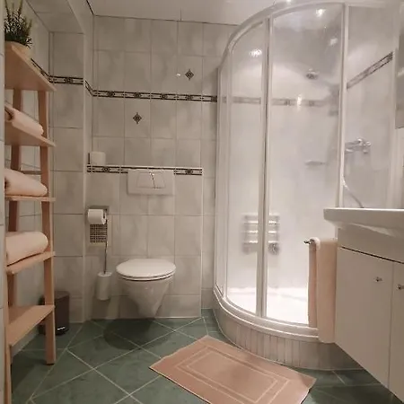 Mayr: Alpine Thermal & Summer Mountain Access Apartment *