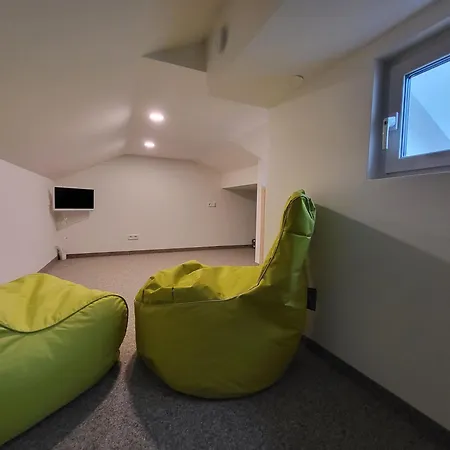 Apartment Mayr: Alpine Thermal & Summer Mountain Access *